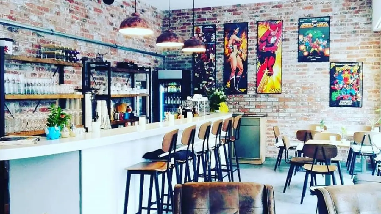 Shadow Bean Cafe & Bar, München, BY