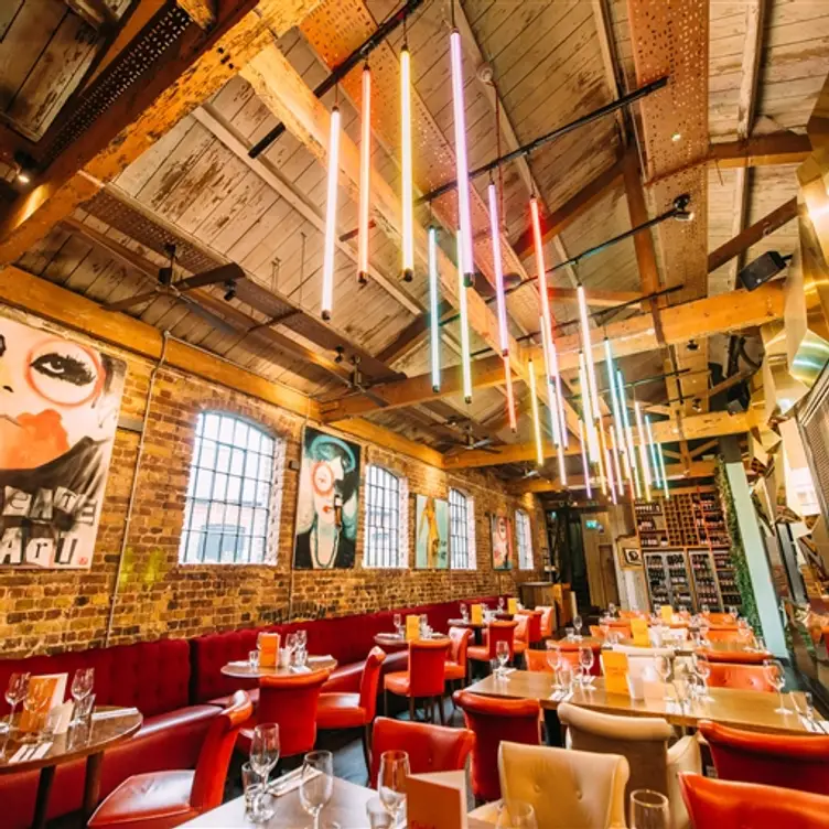 Gabeto, London, 