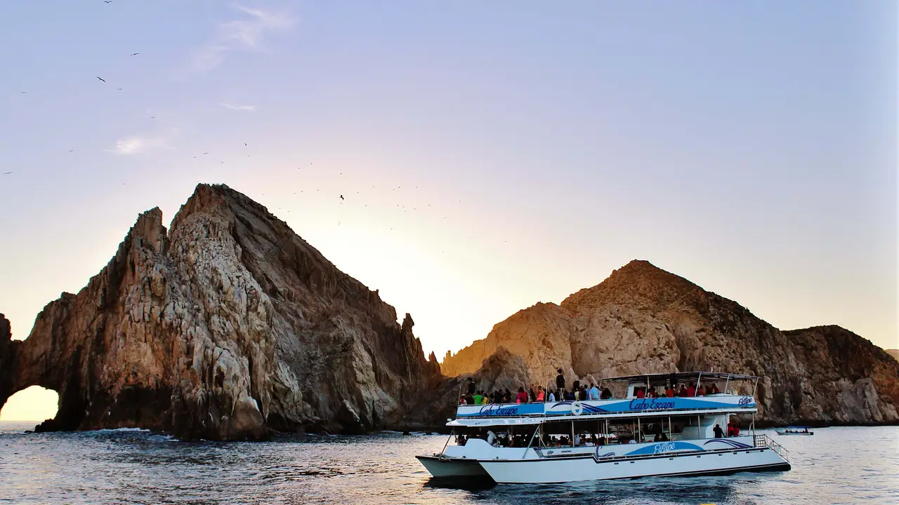 Sunset Fajita Dinner & Entertainment Cruise, Cabo San Lucas, BCS
