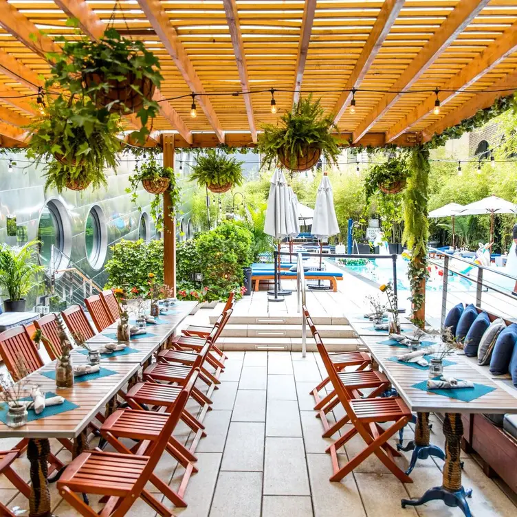 The Beach at Dream Downtown Restaurant - New York, NY
