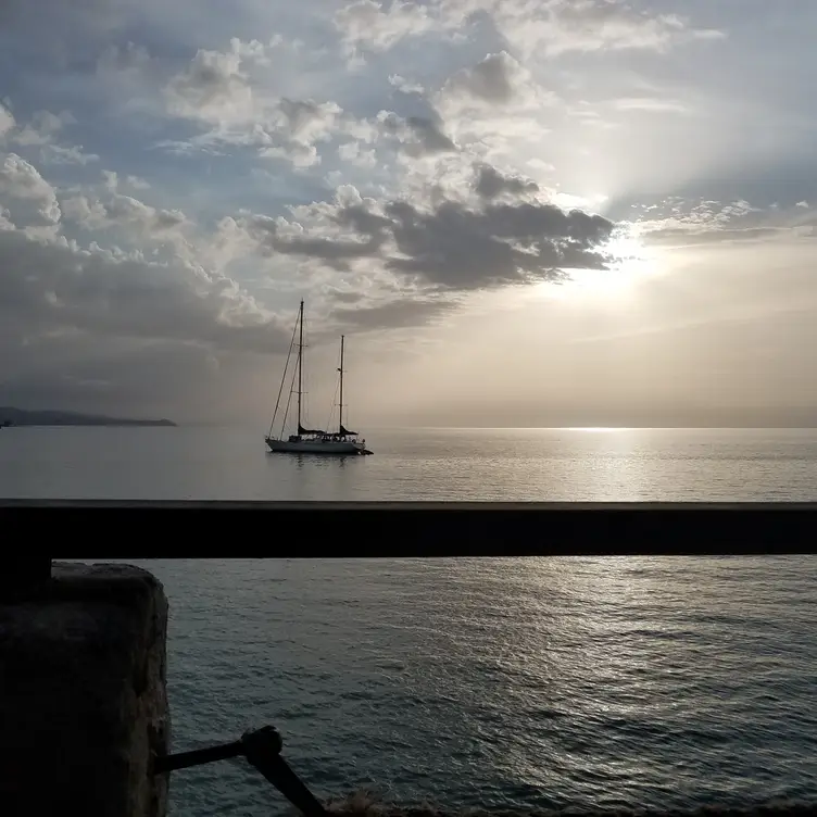 Pier 1, Montego Bay, Saint James
