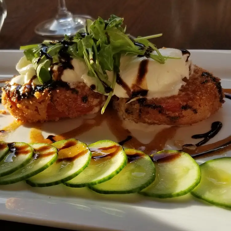 Don Raul, Minneapolis, MN