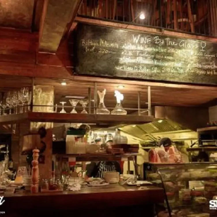 Cantina Wine Bar & Italian Kitchen, Bangkok, Phaya Thai