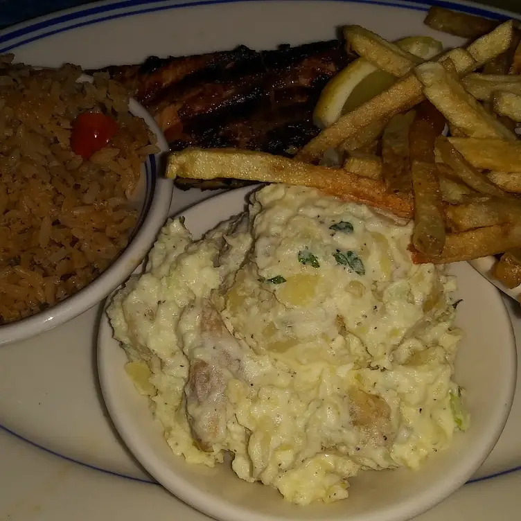 Redbones BBQ, Somerville, MA