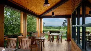 Una foto del restaurante Ironstone Grill at The Marshes Golf Club