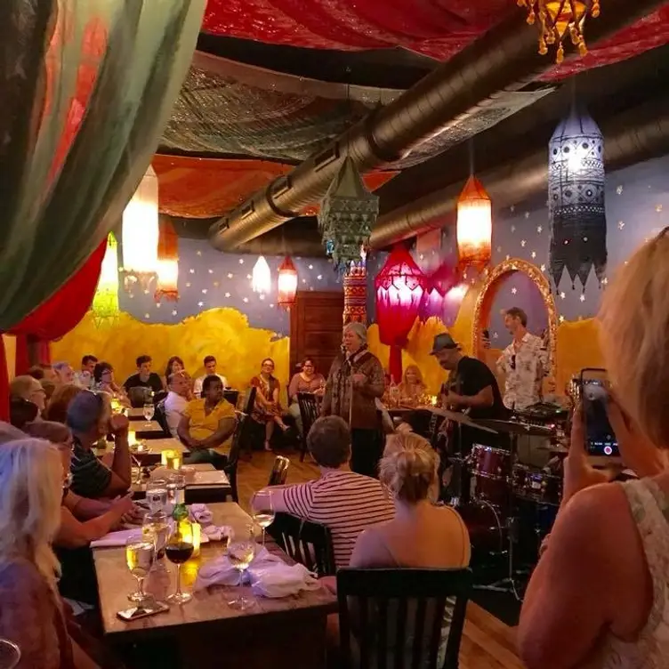 Lounge - Veritá Batavia - Permanently Closed, Batavia, IL