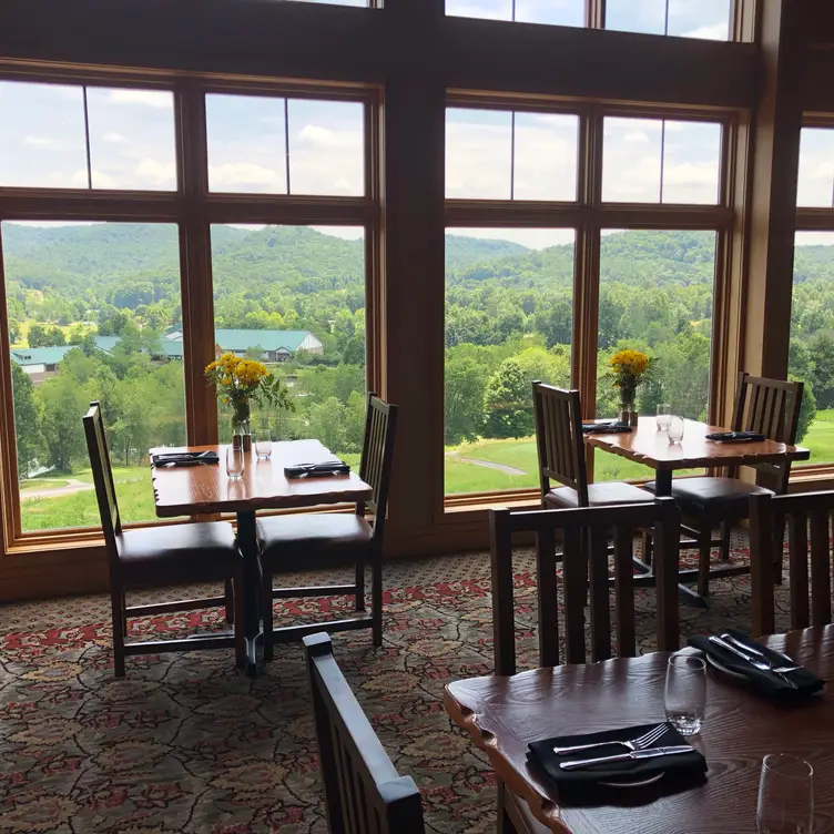 Lightburn's - Stonewall Resort, Roanoke, WV