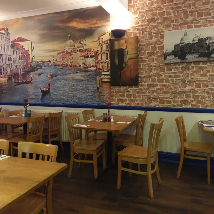Cafe Venice, Twickenham, UK