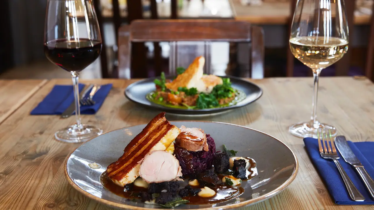 The Duck & Willow, Bristol, Bristol