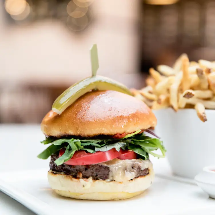 Royale, Calgary, AB