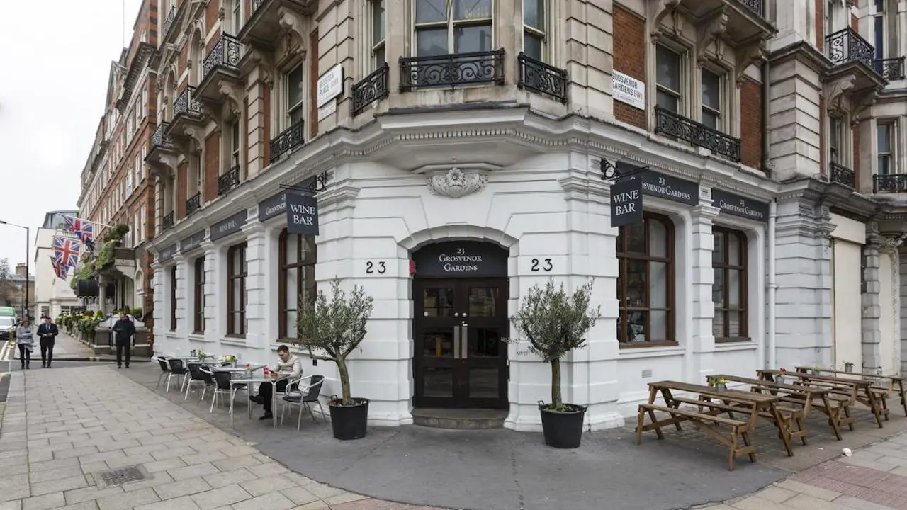 Daisuki Sushi @ 23 Grosvenor Gardens, London, 