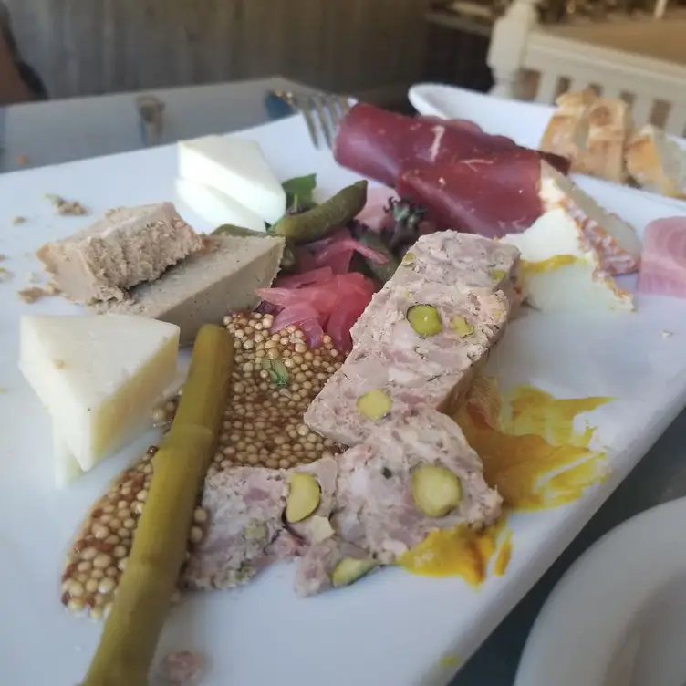 The Farm Table, Placerville, CA