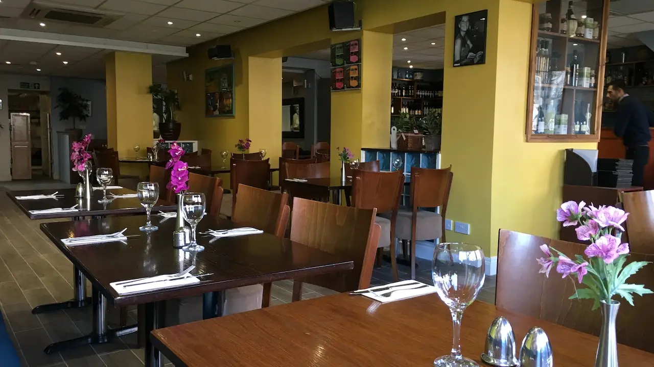 Gino's Restaurant and Pizzeria, Mitcham, Surrey