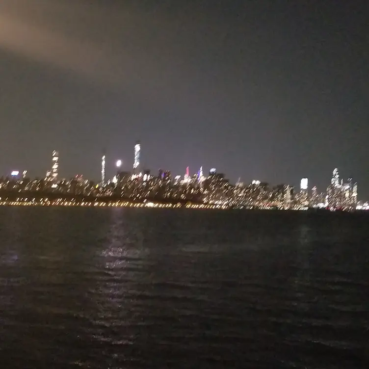 Pier 115, Edgewater, NJ