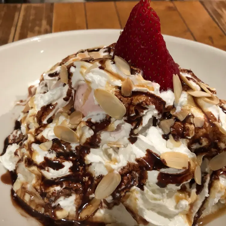 Benchmark Eatery, Santa Barbara, CA