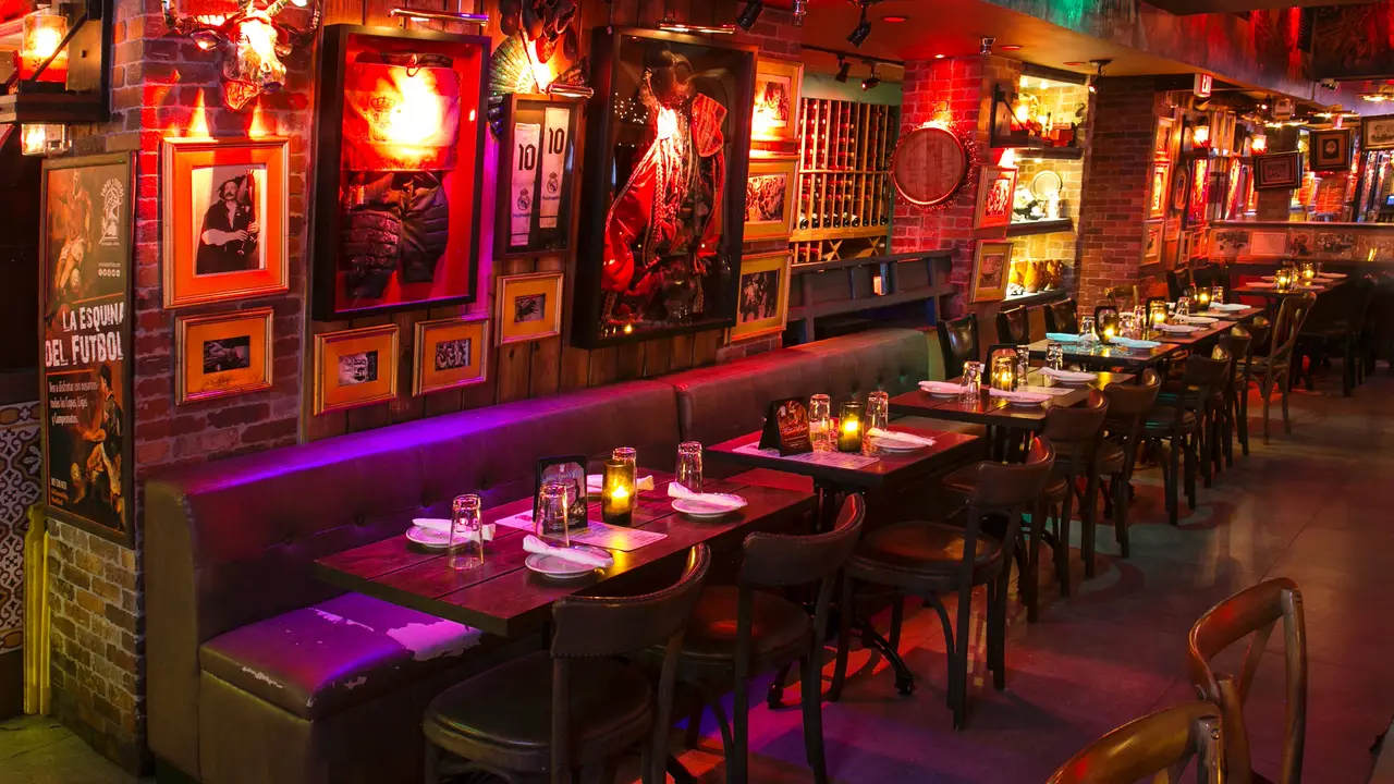 Tapas y Tintos - Permanently Closed, Miami, FL