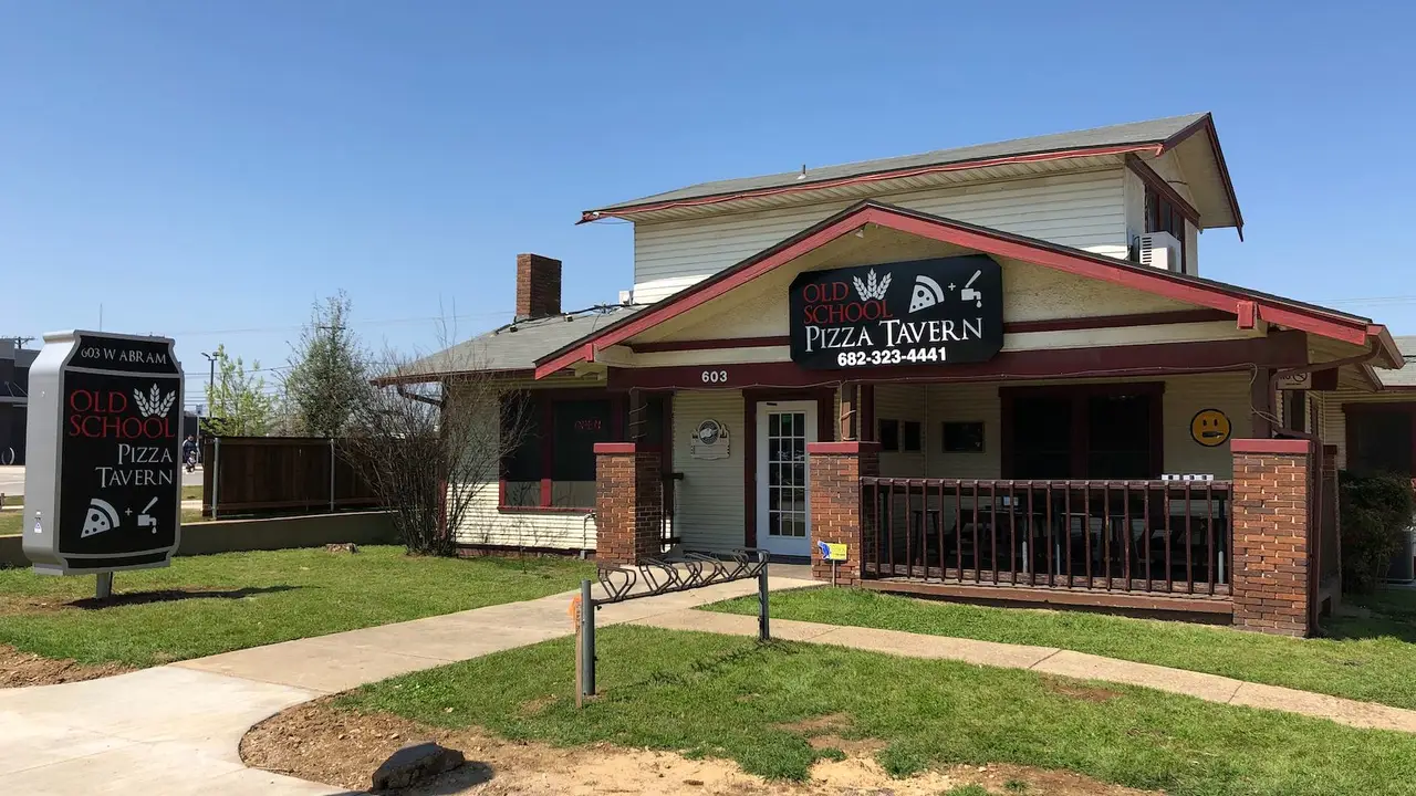 Old School Pizza Tavern, Arlintong, TX
