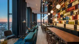 Una foto del restaurante M'uniqo Rooftop Bar