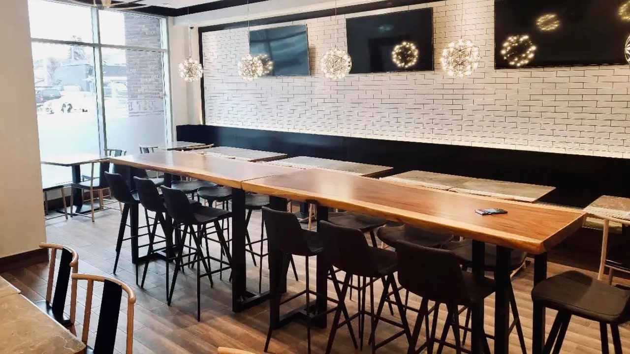 Dining Area - Just BBQ, Calgary, AB