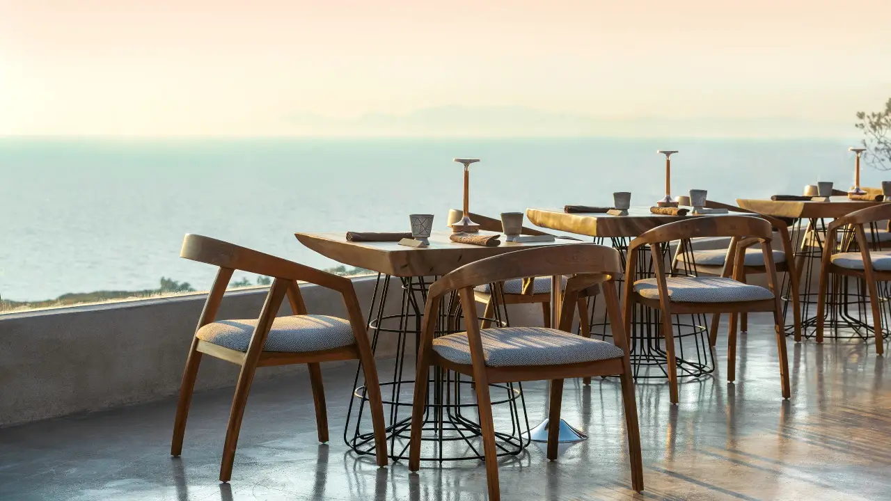 Opson Restaurant, Oía, Santorini