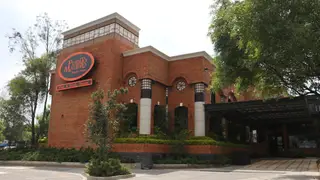 Una foto del restaurante Puerto Madero - Satelite