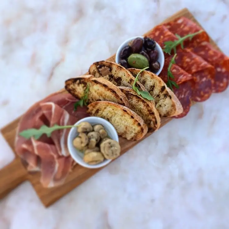 Il Fornello - Danforth, Toronto, ON