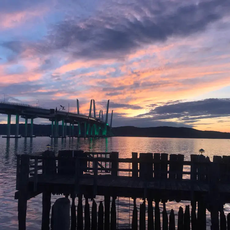 Sunset Cove, Tarrytown, NY