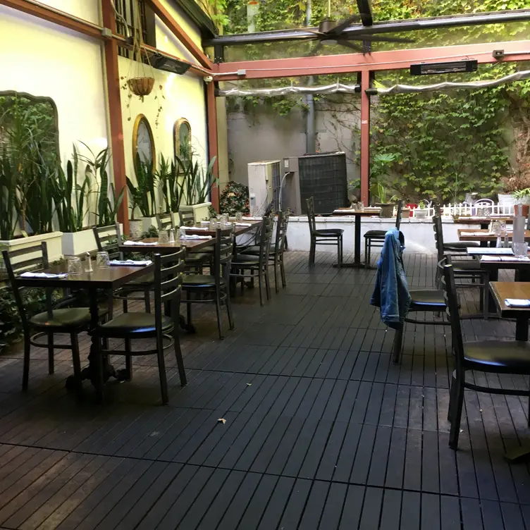 The Quarter, Brooklyn, NY