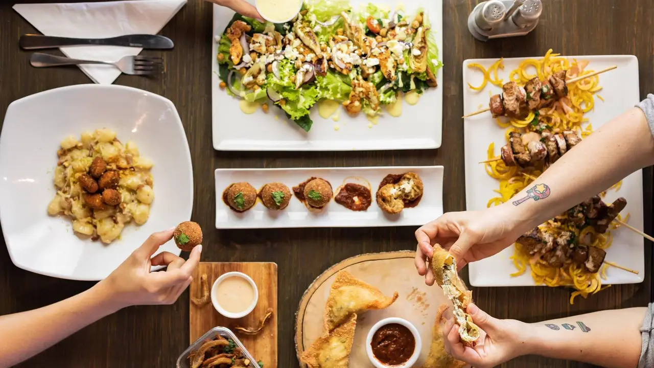 O - La Tavola - Creative Bistro, Guatemala, Outside US
