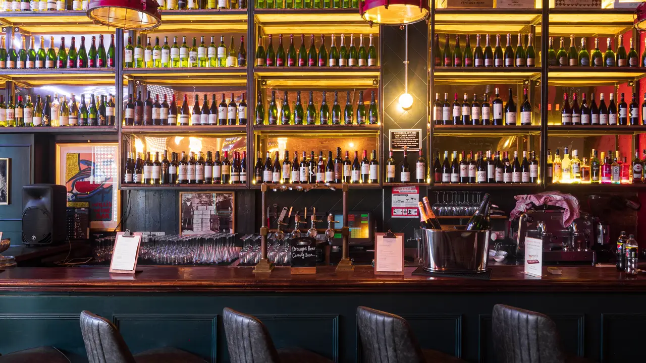 Haymarket Wine House, London, 