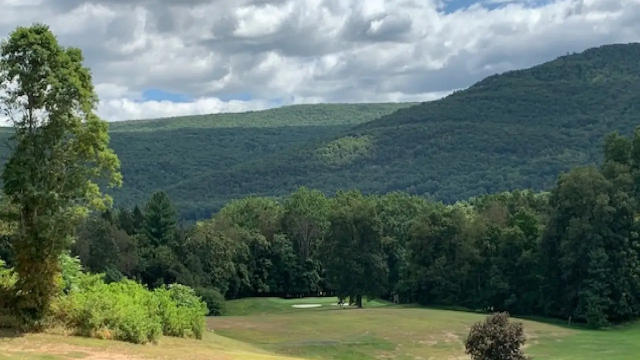 Img - Ellenville Country Club Grill, Ellenville, NY