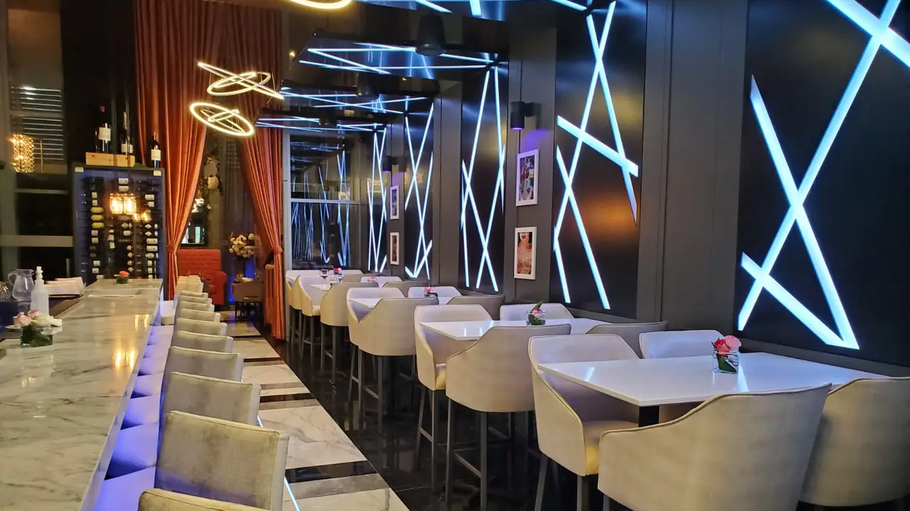 Kramer's at the Cosmo, Toronto, ON