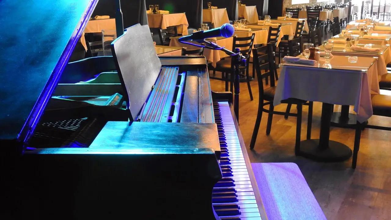 Pacific Room Baby Grand - Pacific Room, Seattle, WA