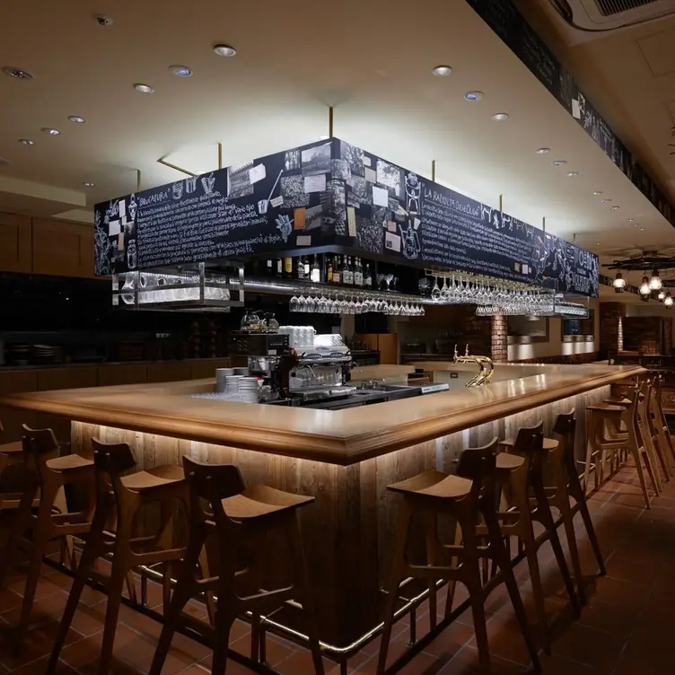 Volputas, Chiyoda-ku, Tokyo