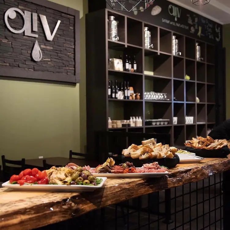 OLiV Tasting Room & Artisan Kitchen, St Catharines, ON