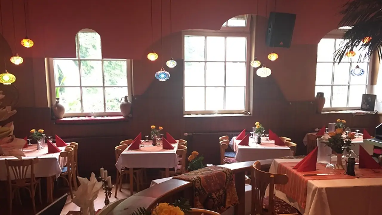 Tandure am Ihmeufer, Hannover, Lower Saxony