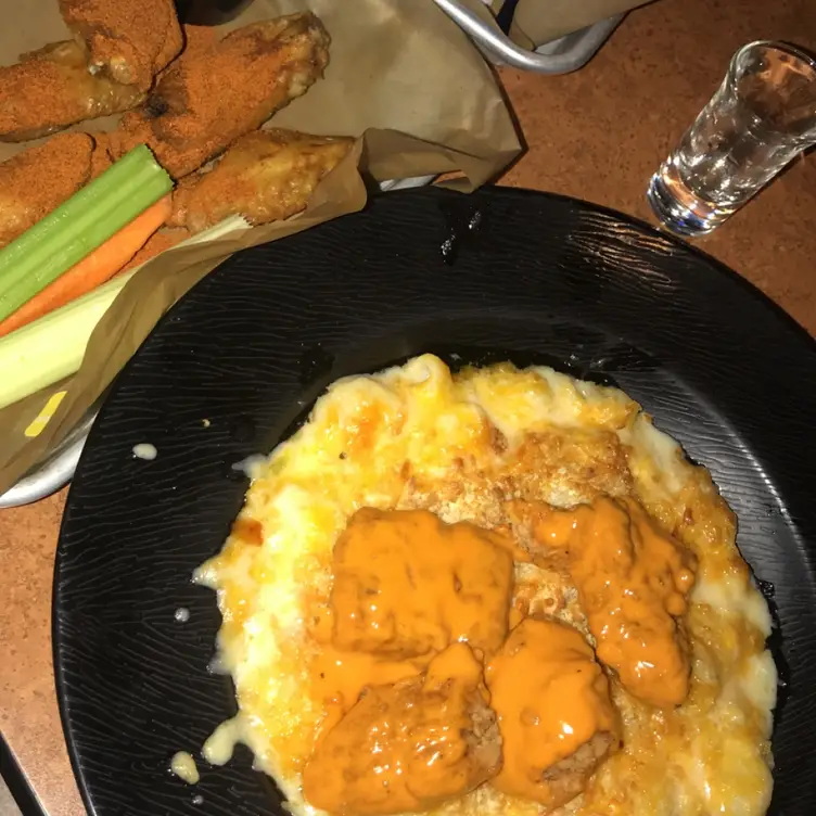 Buffalo Wild Wings - Atlantic Terminal, Brooklyn, NY