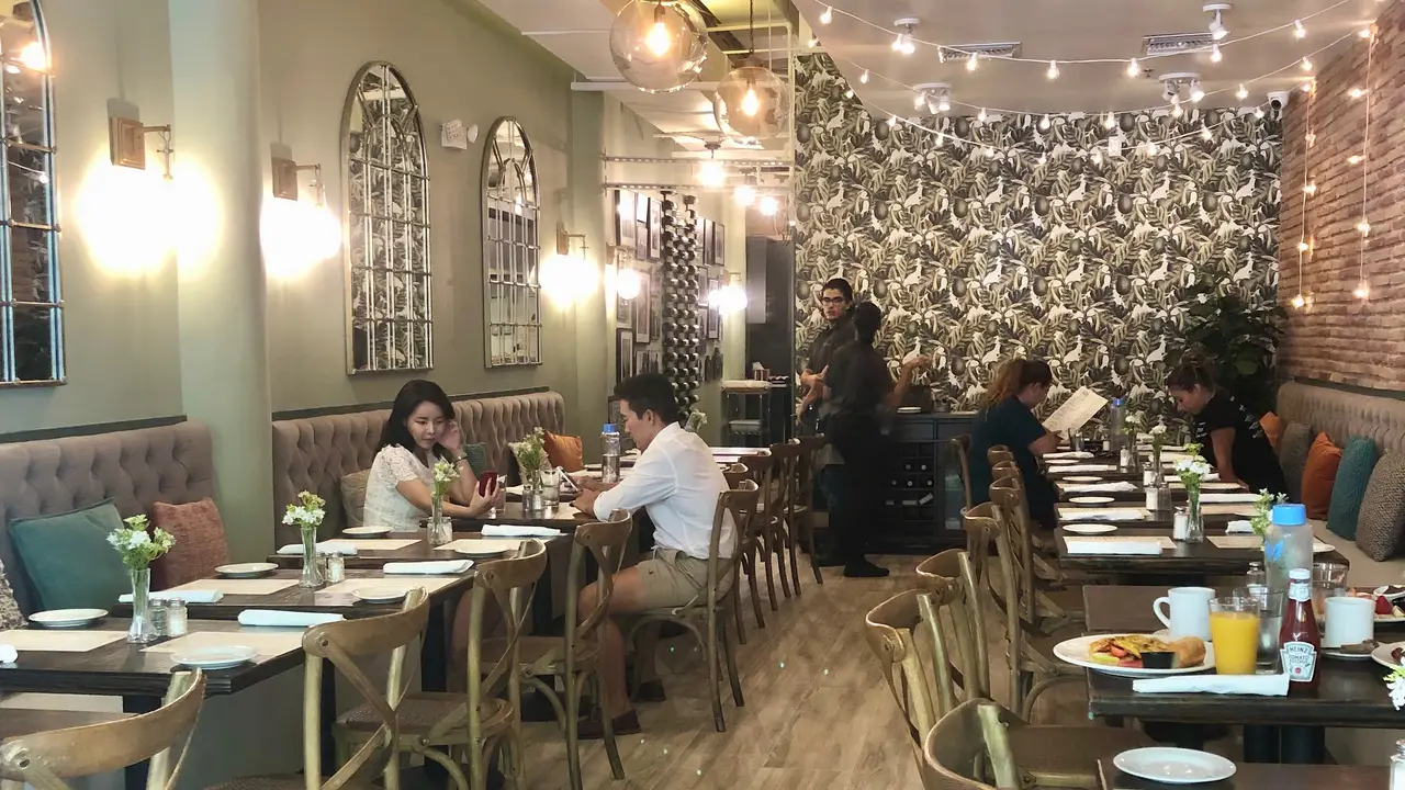 Cafe Bastille - Downtown Miami, Miami, FL