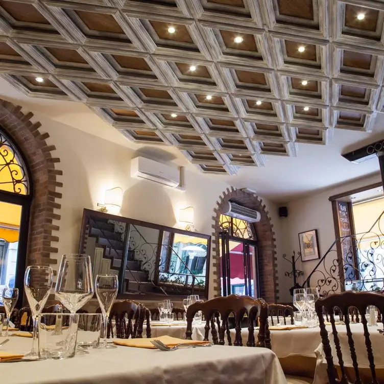 Ristorante Il Cestino, Milan, Milan