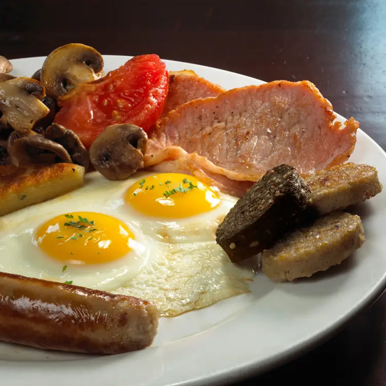 Irish Breakfast - Fadó Irish Pub - DC, Washington, DC