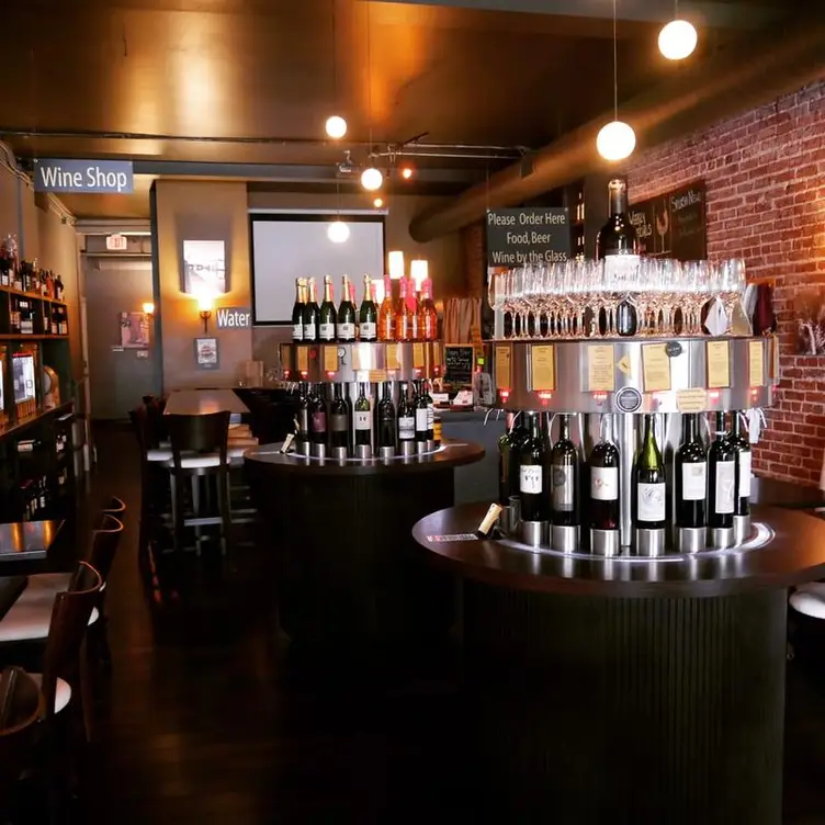 Splash Wine Lounge & Bistro, San Diego, CA