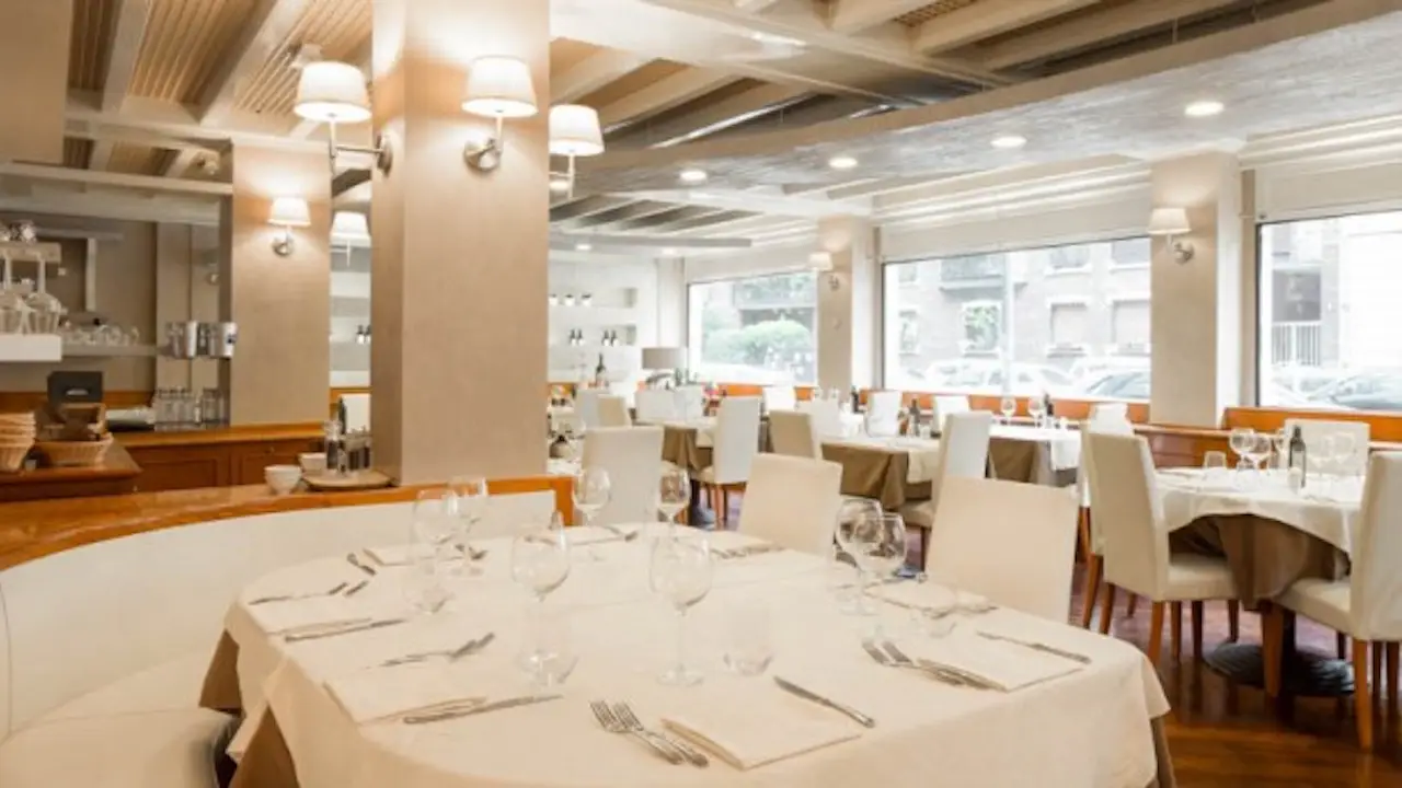 Osteria Borgese, Milan, Milan