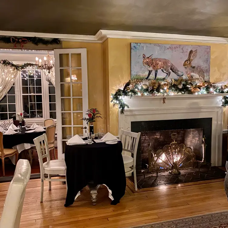 Bee and Thistle Inn, Old Lyme, CT