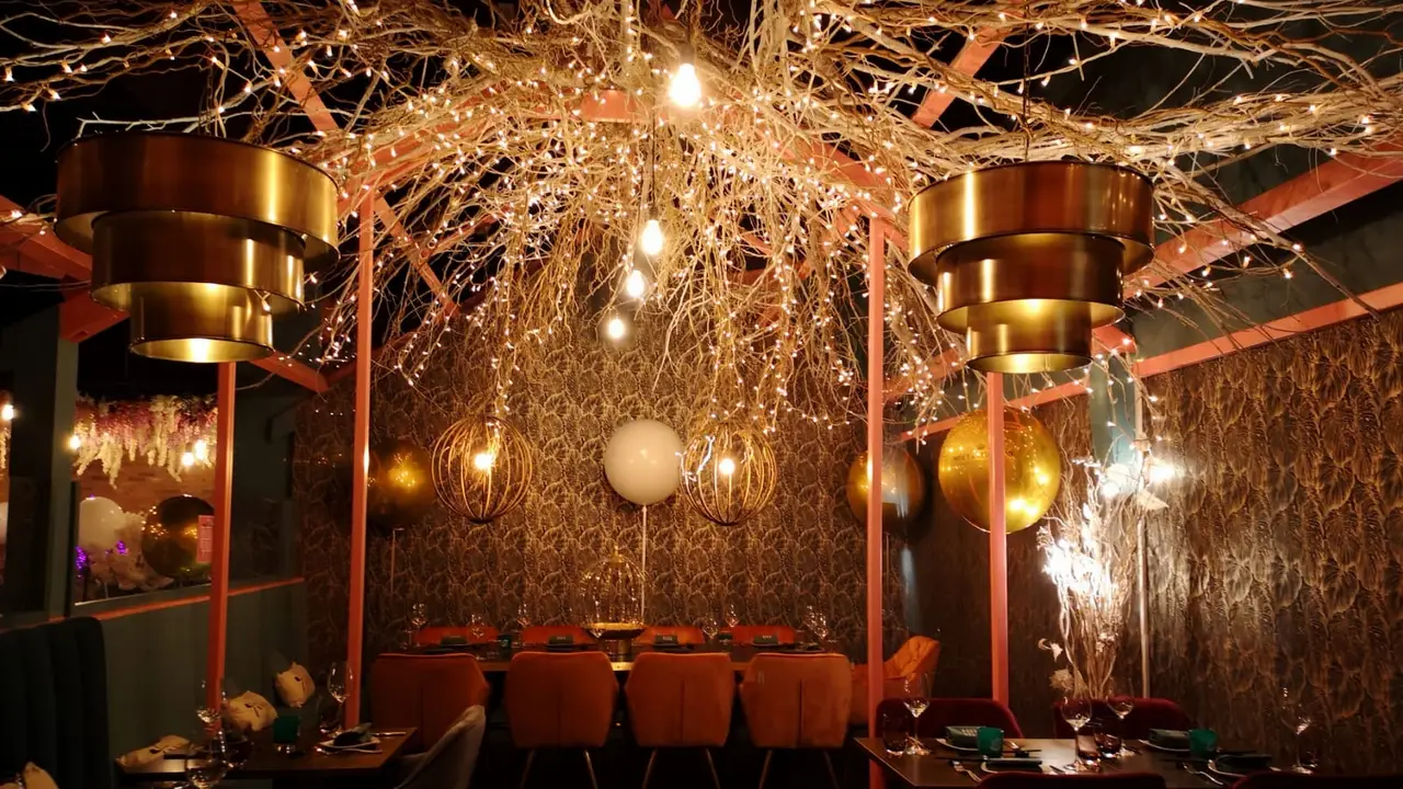 Rozu Restaurant, Birmingham, West Midlands