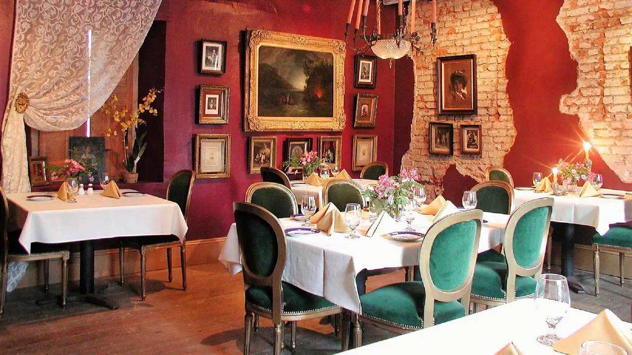 Latil's Landing Restaurant, Darrow, LA