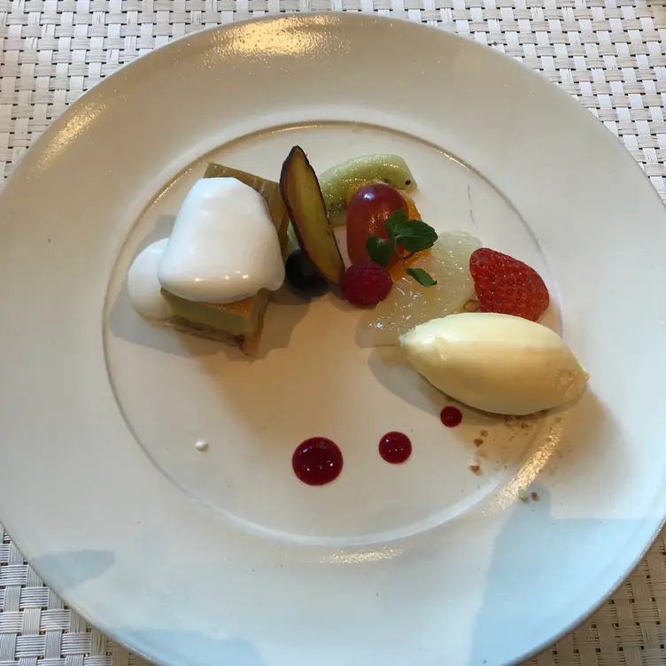 Mikuni Marunouchi, Chiyoda-ku, Tokyo