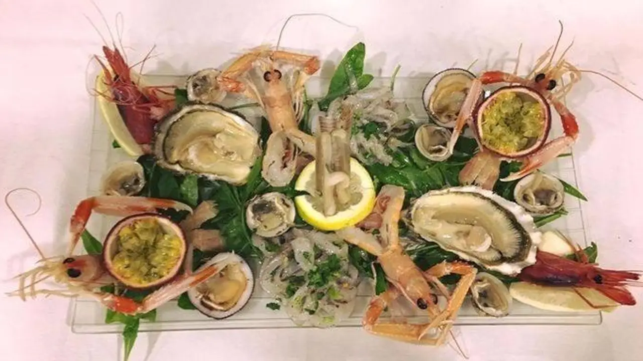 La Mediterranea, Naples, Campania