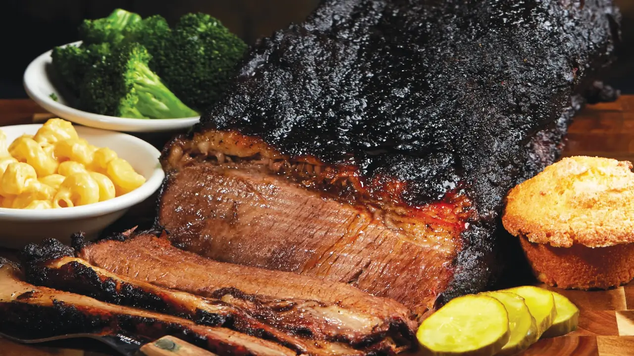 Finley's Grill & Smokehouse - Lansing, Lansing, MI