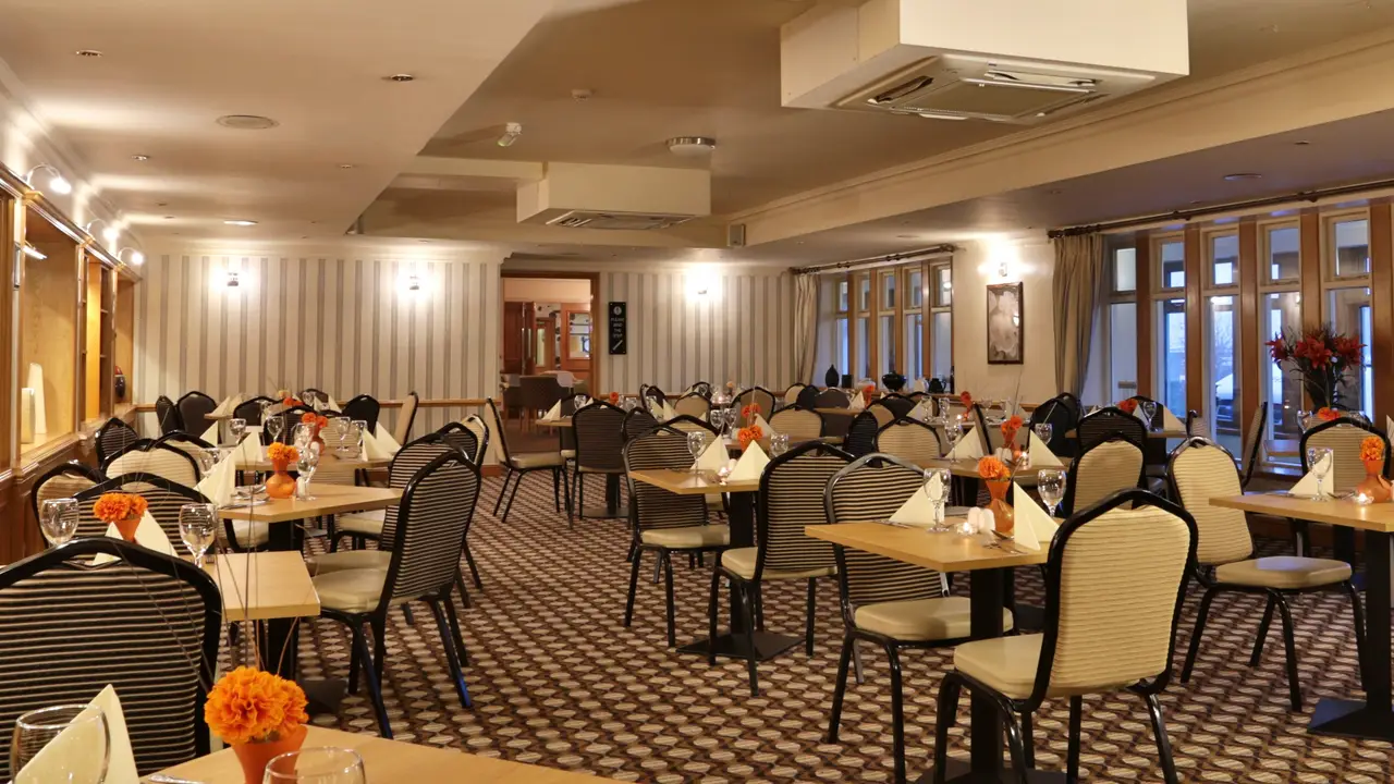 Bookcase Restaurant at the Guide Post Hotel, Bradford, West Yorkshire