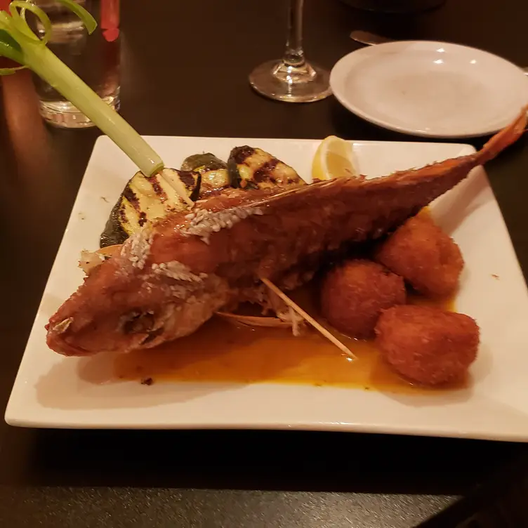 Pescados, Midlothian, VA